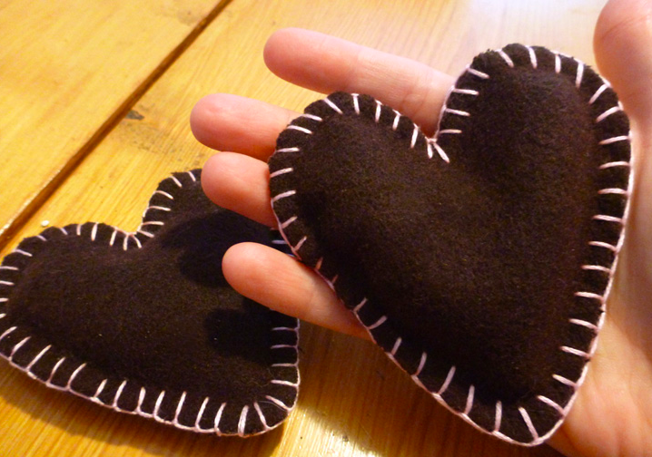 DIY: Toasty Hands For A Chilly Night