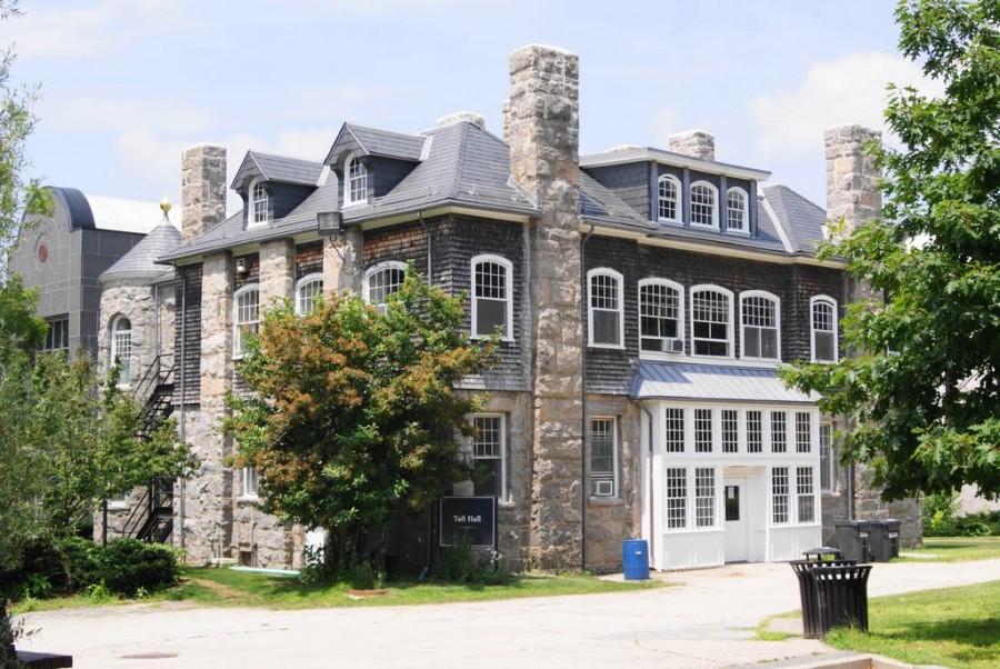 Taft Hall at University of Rhode Island