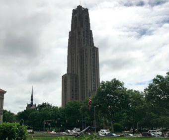 The Cathedral of Learning on a cloudy afternoon.
Photo by author