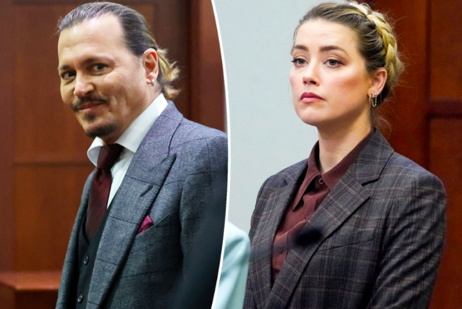 Depp+%28left%29+and+his+ex-wife+Amber+Heard+in+the+courtroom+during+the+trial.