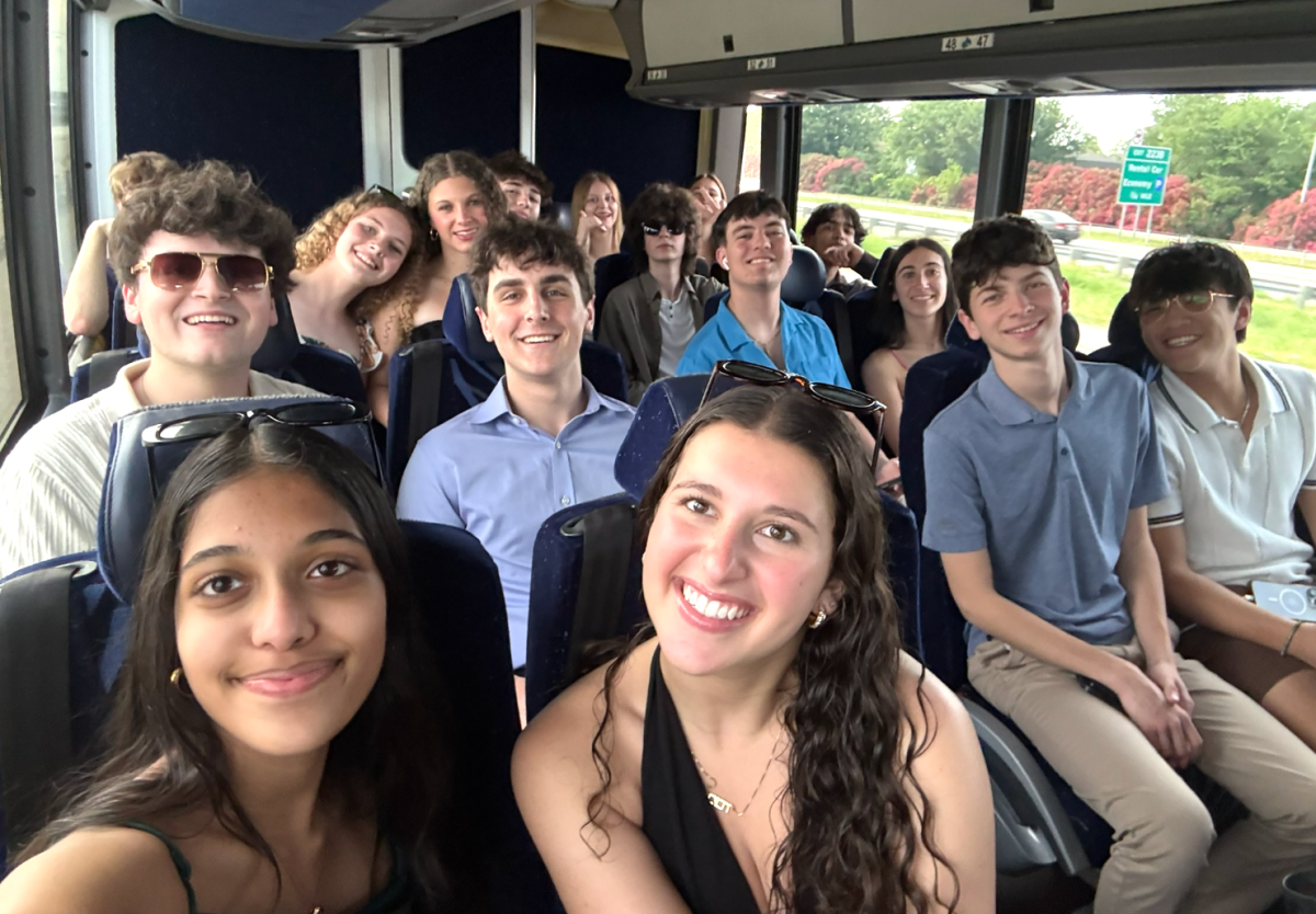 Group on way to Steamboat Natchez dinner cruise
 
